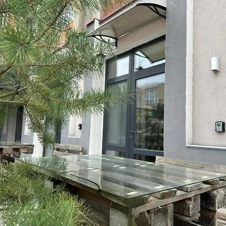 Апартаменти На Вул. Біла,5А Rivne Exterior photo