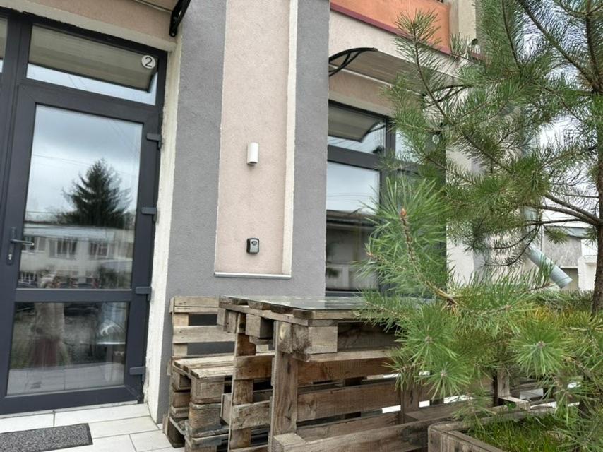 на вул. біла,5а Apartment *