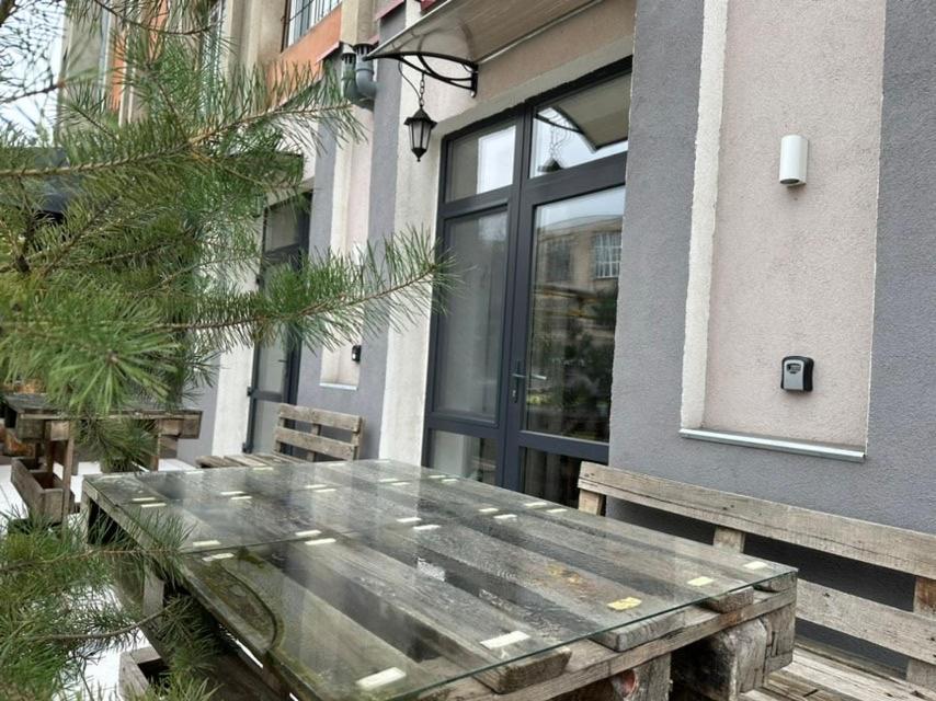 на вул. біла,5а Apartment Rivne