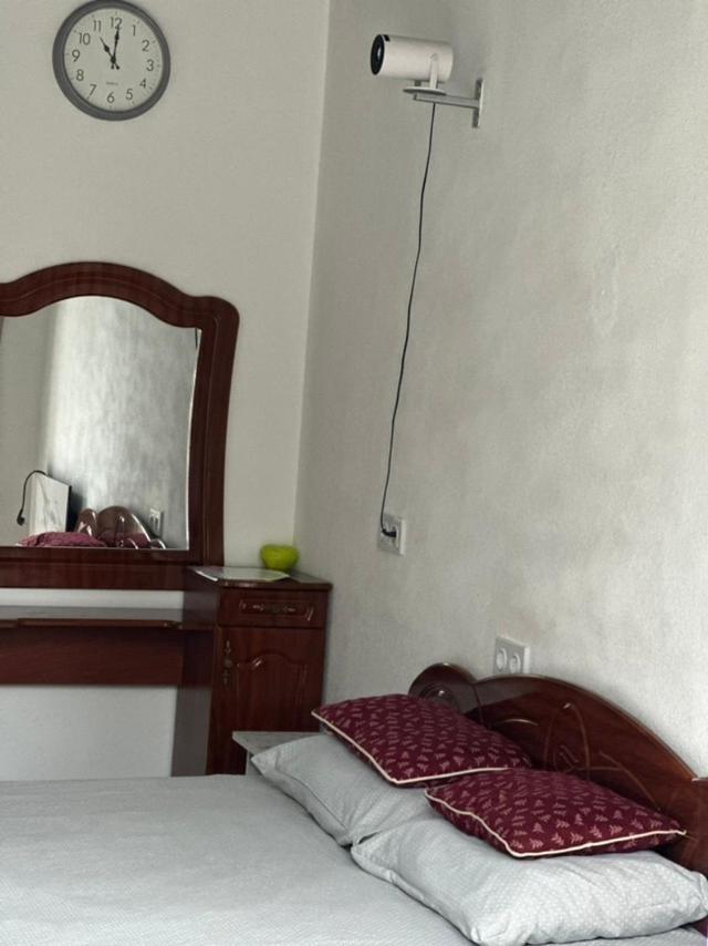 на вул. біла,5а Apartment Rivne